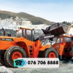 MÁY XÚC LẬT BÁNH LỐP DOOSAN DL420A