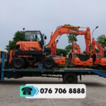 MÁY XÚC BÁNH LỐP DOOSAN DX55W