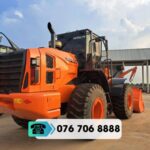 MÁY XÚC LẬT HITACHI ZW220-5A