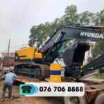 MÁY XÚC BÁNH XÍCH HYUNDAI model HX220S