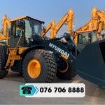 MÁY XÚC LẬT BÁNH LỐP HYUNDAI model HL760-9