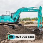 MÁY XÚC ĐÀO BÁNH XÍCH KOBELCO SK130-10