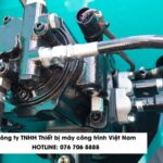 MÁY XÚC ĐÀO BÁNH XÍCH KOBELCO SK130-10