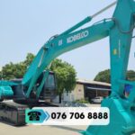 MÁY XÚC ĐÀO BÁNH XÍCH KOBELCO SK330-10