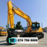 MÁY XÚC ĐÀO KOMATSU model PC300-8M2