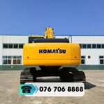 MÁY XÚC ĐÀO KOMATSU model PC300-8M2