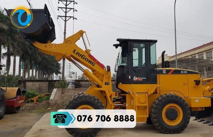 Tìm hiểu máy xúc lật thông dụng trên thị trường