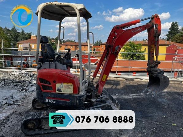 Tìm hiểu máy xúc mini thông dụng trên thị trường