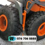 máy xúc lật bánh lốp Develon DL250