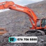 MÁY XÚC ĐÀO BÁNH XÍCH DEVELON DX480LC