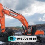 Dòng máy xúc bánh xích DEVELON DX520LCA