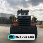 máy xúc lật Hyundai HL660L