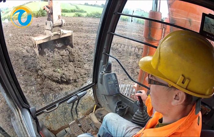 10 Kinh nghiệm mua máy xúc cũ "không bị hớ" bạn cần biết
