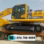 Máy xúc bánh xích KOMATSU PC210-10MO